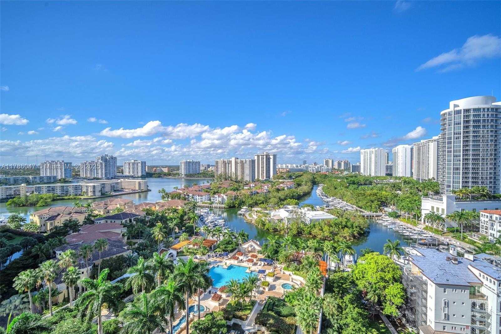 Small Image of 2000 ISLAND BLVD #1704, Aventura Number 48