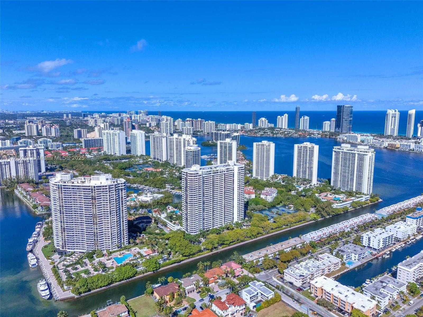 Small Image of 2000 ISLAND BLVD #1704, Aventura Number 72