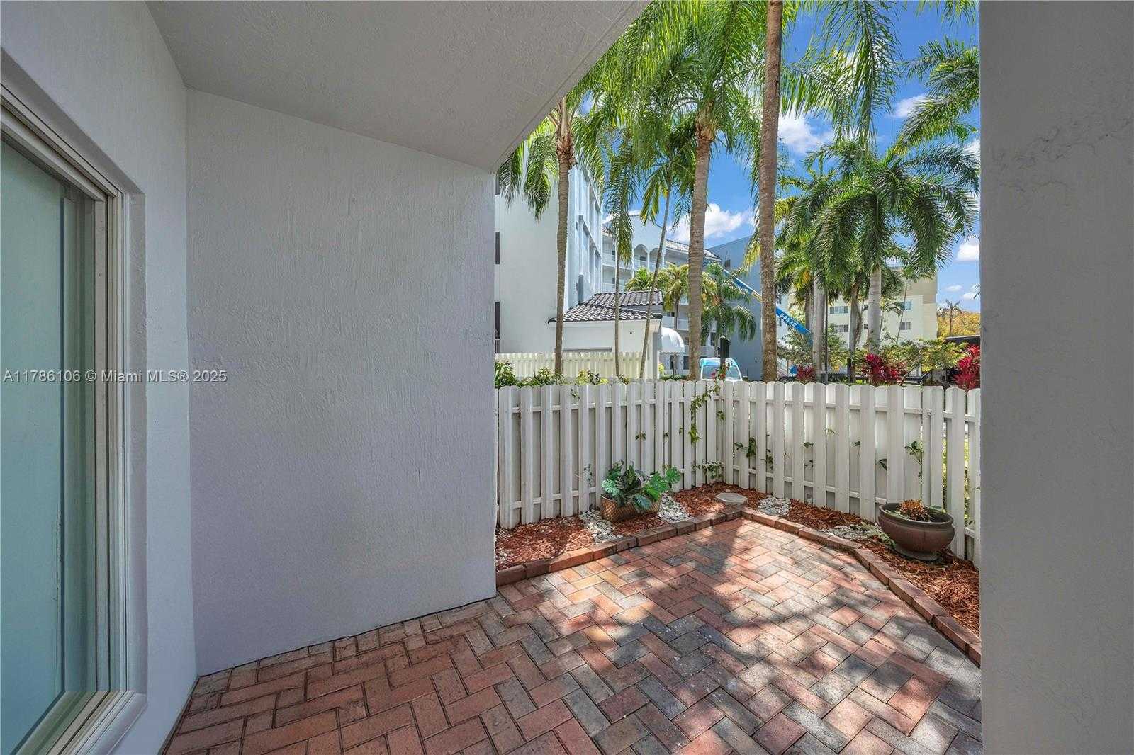 Small Image of 10700 NORTH WEST 66TH ST #103, Doral Number 31