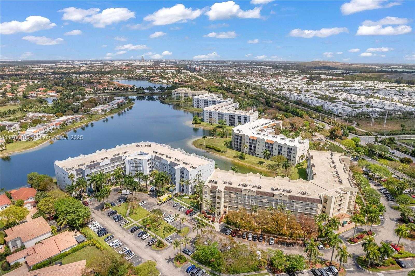 Small Image of 10700 NORTH WEST 66TH ST #103, Doral Number 35