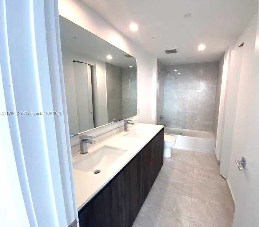 Small Image of 488 NORTH EAST 18TH ST #4905, Miami Number 5