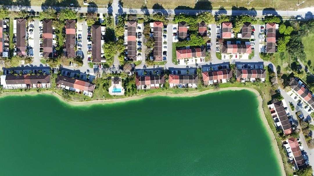 Small Image of 17718 SOUTH WEST 139TH CT, Miami Number 34