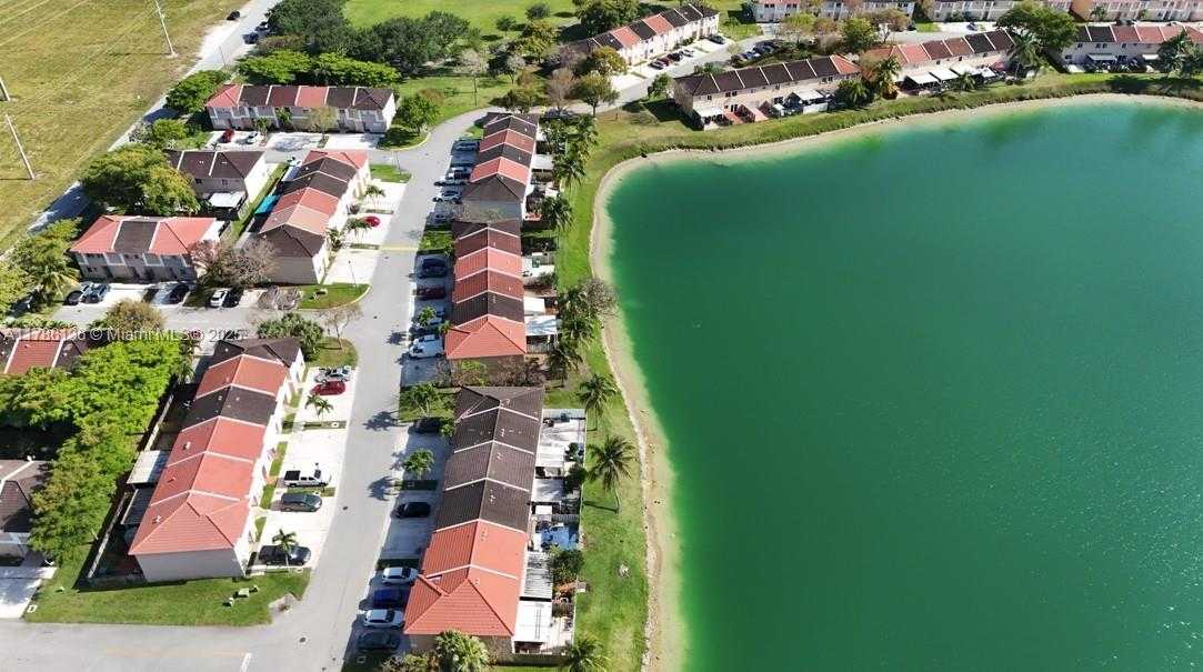 Small Image of 17718 SOUTH WEST 139TH CT, Miami Number 35