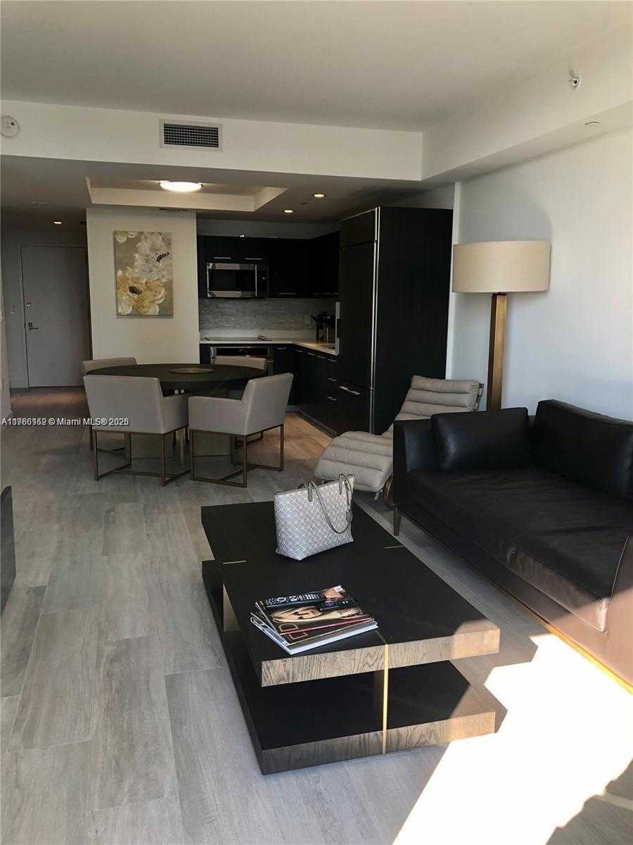 Small Image of 45 SOUTH WEST 9TH ST #2004, Miami Number 8