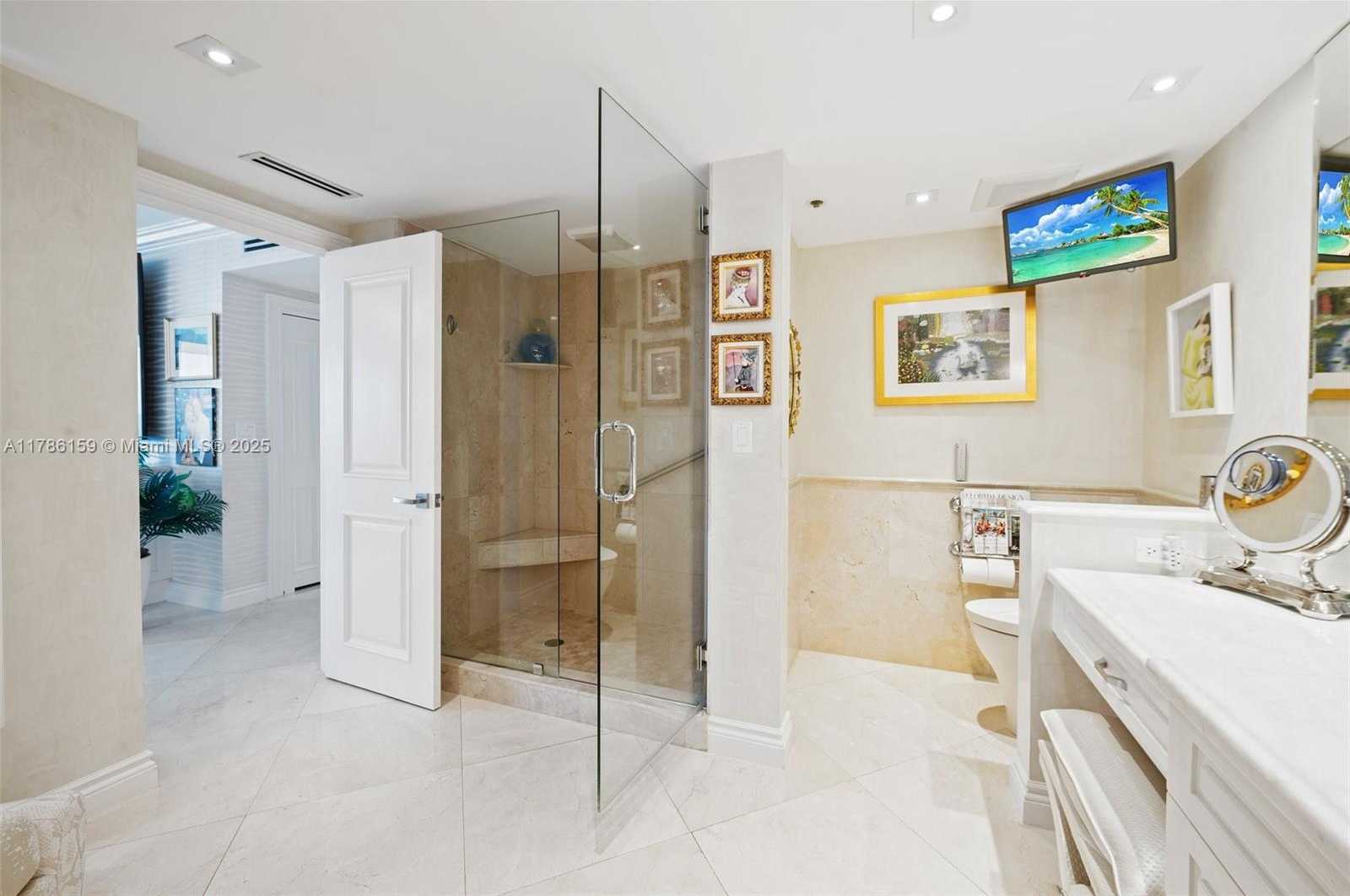 Small Image of 10205 COLLINS AVE #404, Bal Harbour Number 25