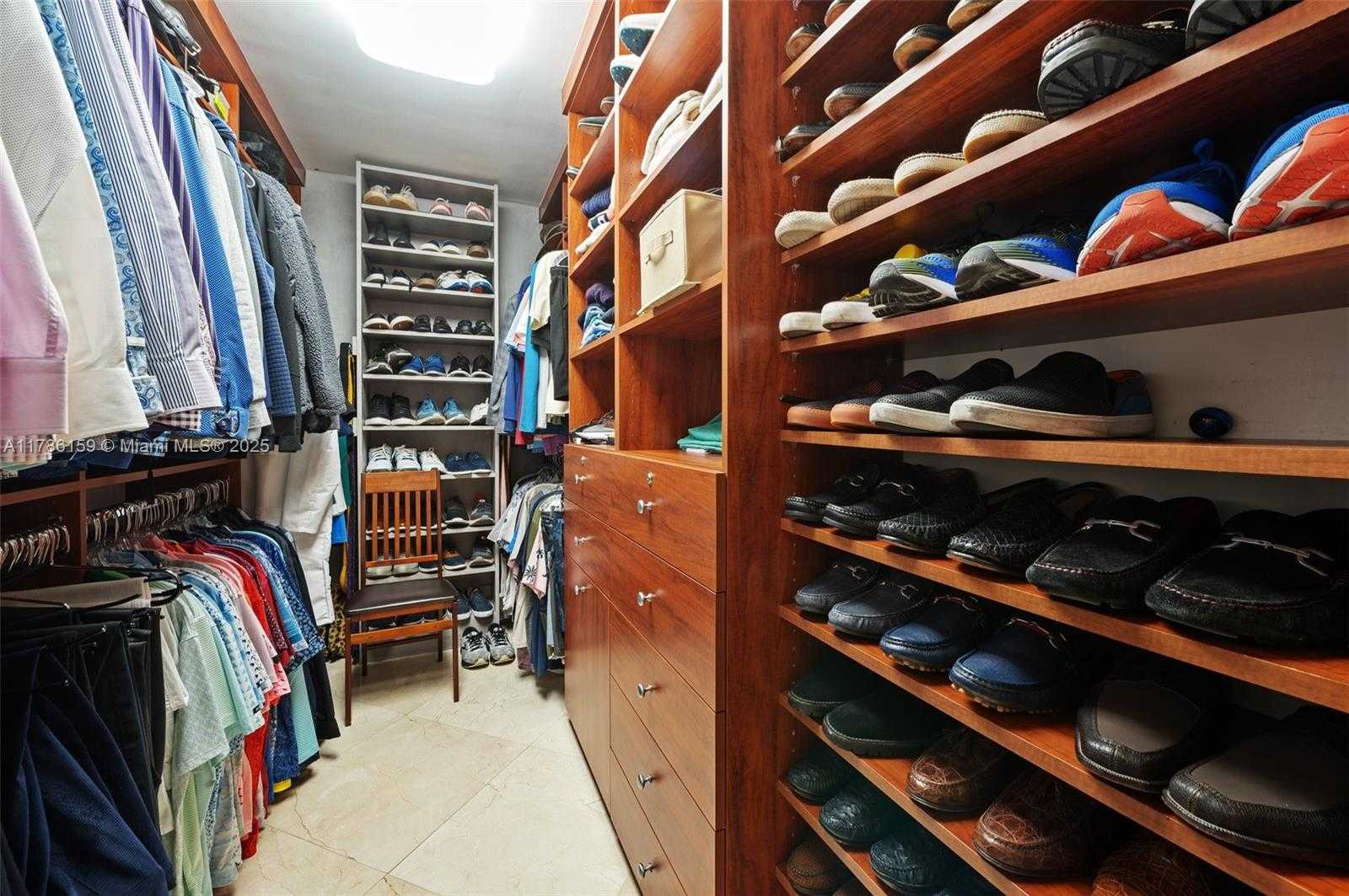 Small Image of 10205 COLLINS AVE #404, Bal Harbour Number 27