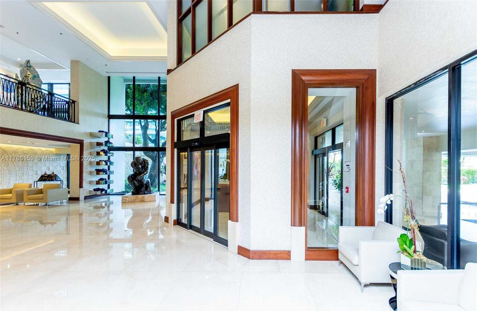 Small Image of 10205 COLLINS AVE #404, Bal Harbour Number 29