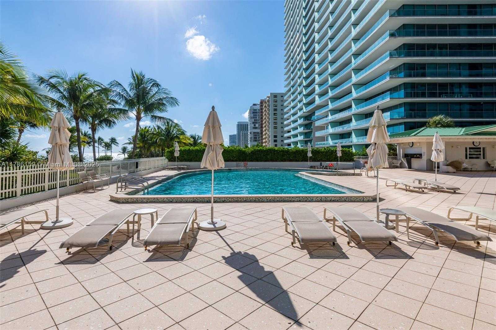 Small Image of 10205 COLLINS AVE #404, Bal Harbour Number 64