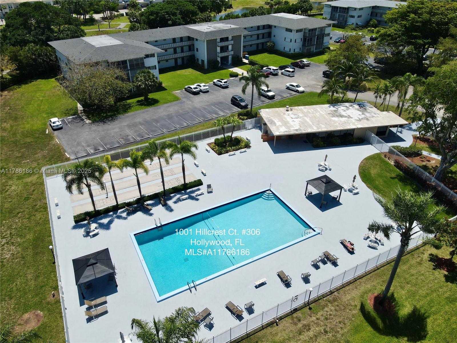 Small Image of 1001 HILLCREST CT #306, Hollywood Number 37