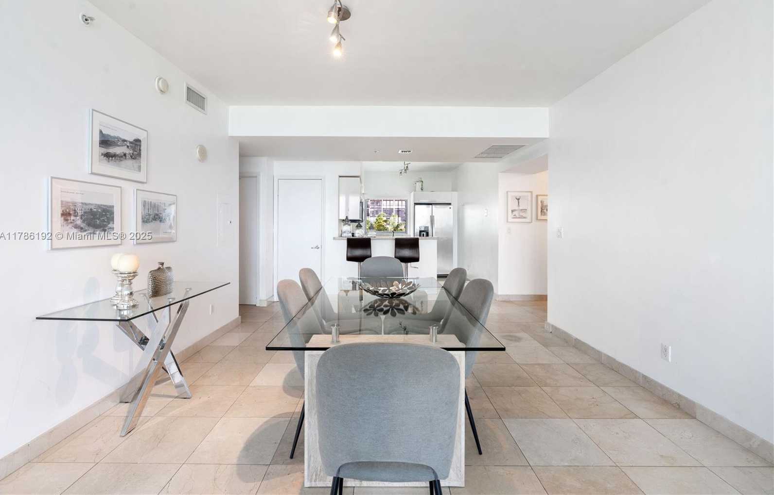 Small Image of 601 NORTH EAST 36 ST #803, Miami Number 12