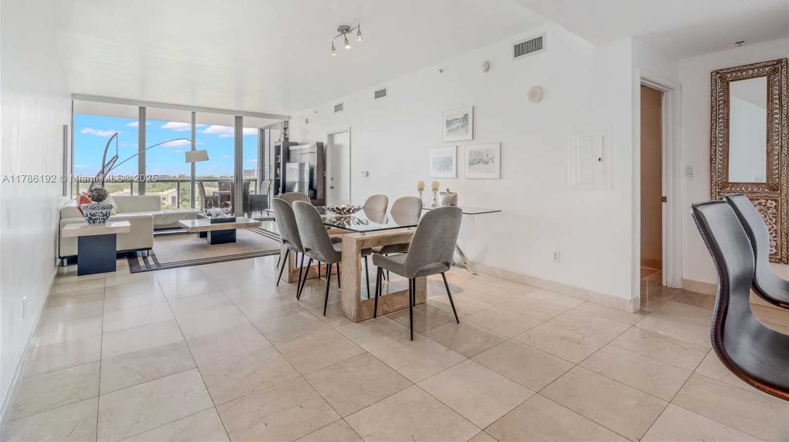 Small Image of 601 NORTH EAST 36 ST #803, Miami Number 15