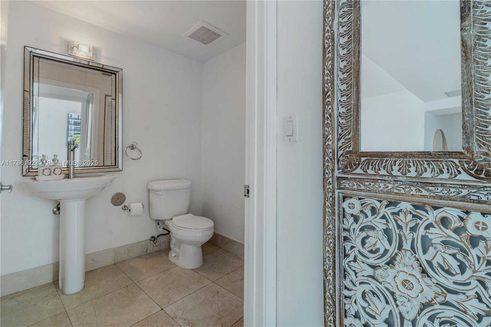 Small Image of 601 NORTH EAST 36 ST #803, Miami Number 20