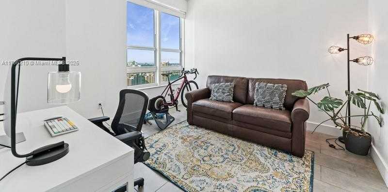 Small Image of 950 BRICKELL BAY DR #4606, Miami Number 13
