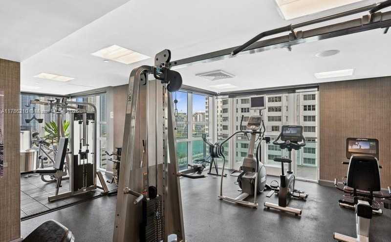 Small Image of 950 BRICKELL BAY DR #4606, Miami Number 19