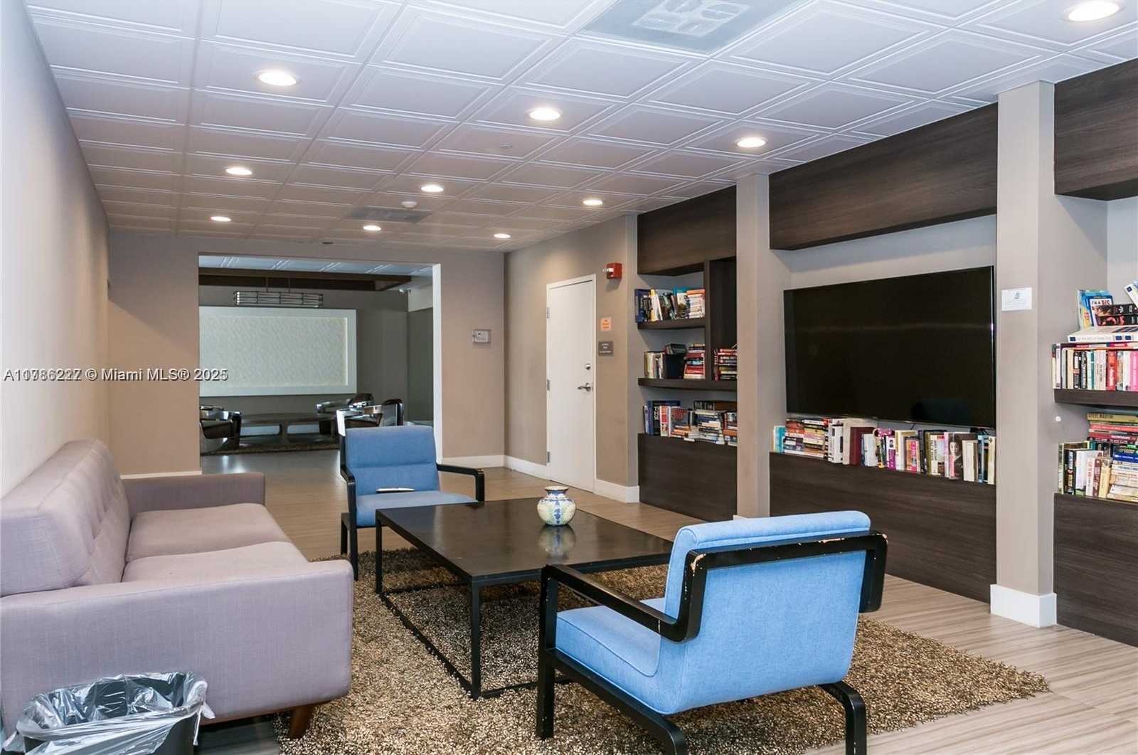 Small Image of 3625 NORTH COUNTRY CLUB DR #902, Aventura Number 34