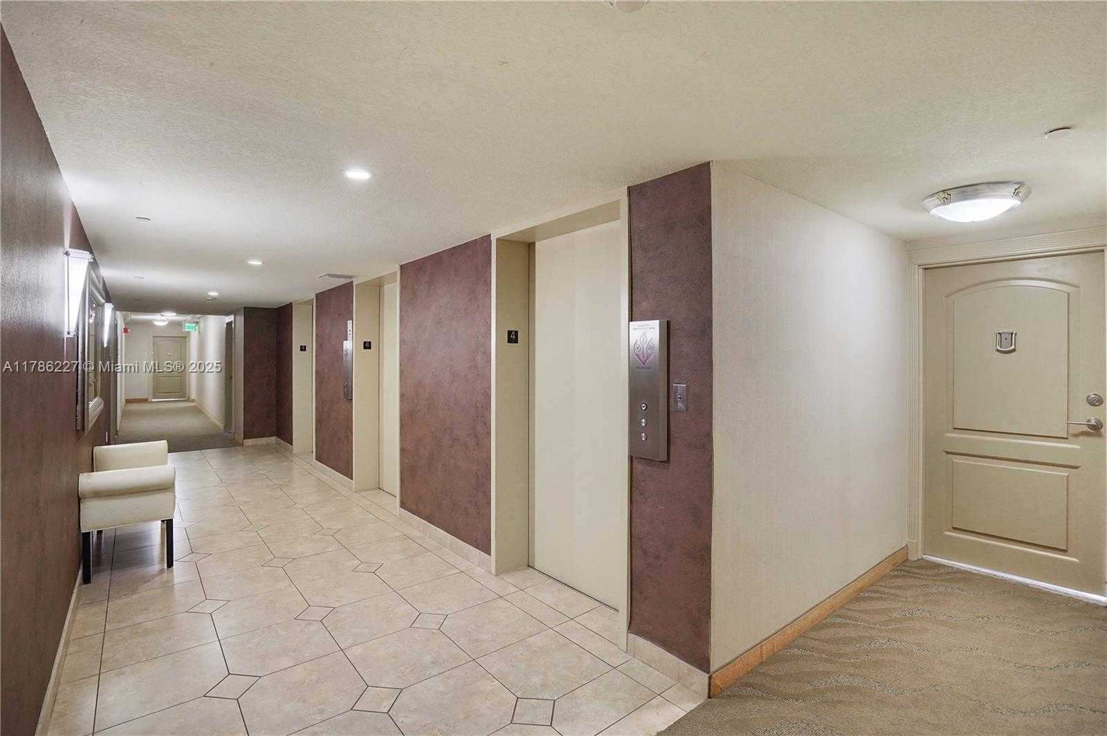 Small Image of 3625 NORTH COUNTRY CLUB DR #902, Aventura Number 42