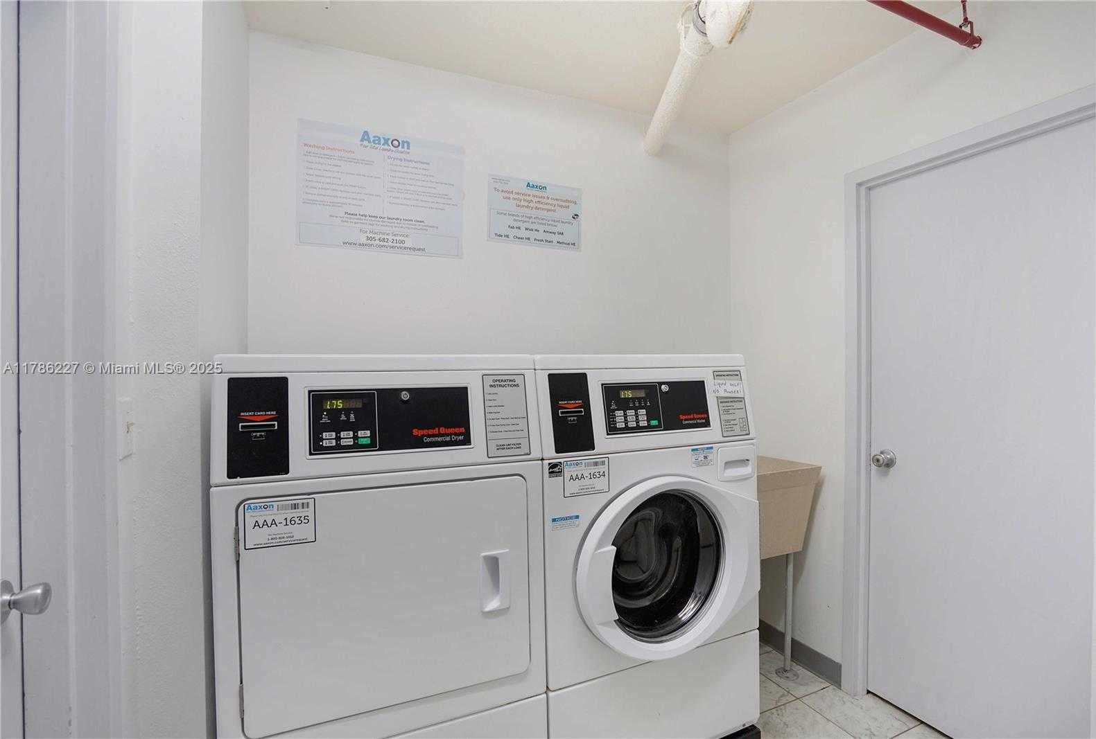Small Image of 3625 NORTH COUNTRY CLUB DR #902, Aventura Number 43
