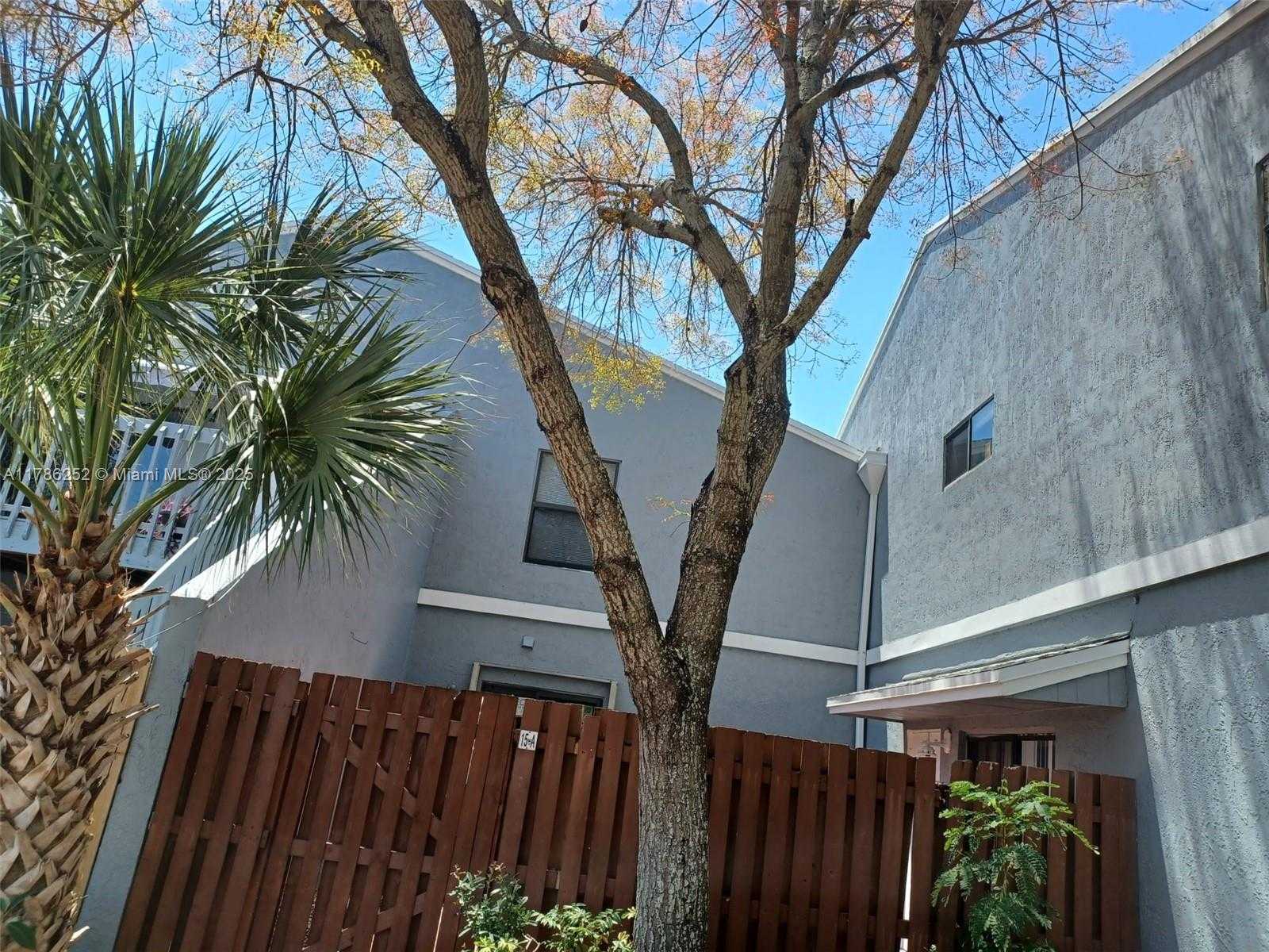 Small Image of 15 CROSSINGS CIR #A, Boynton Beach Number 21