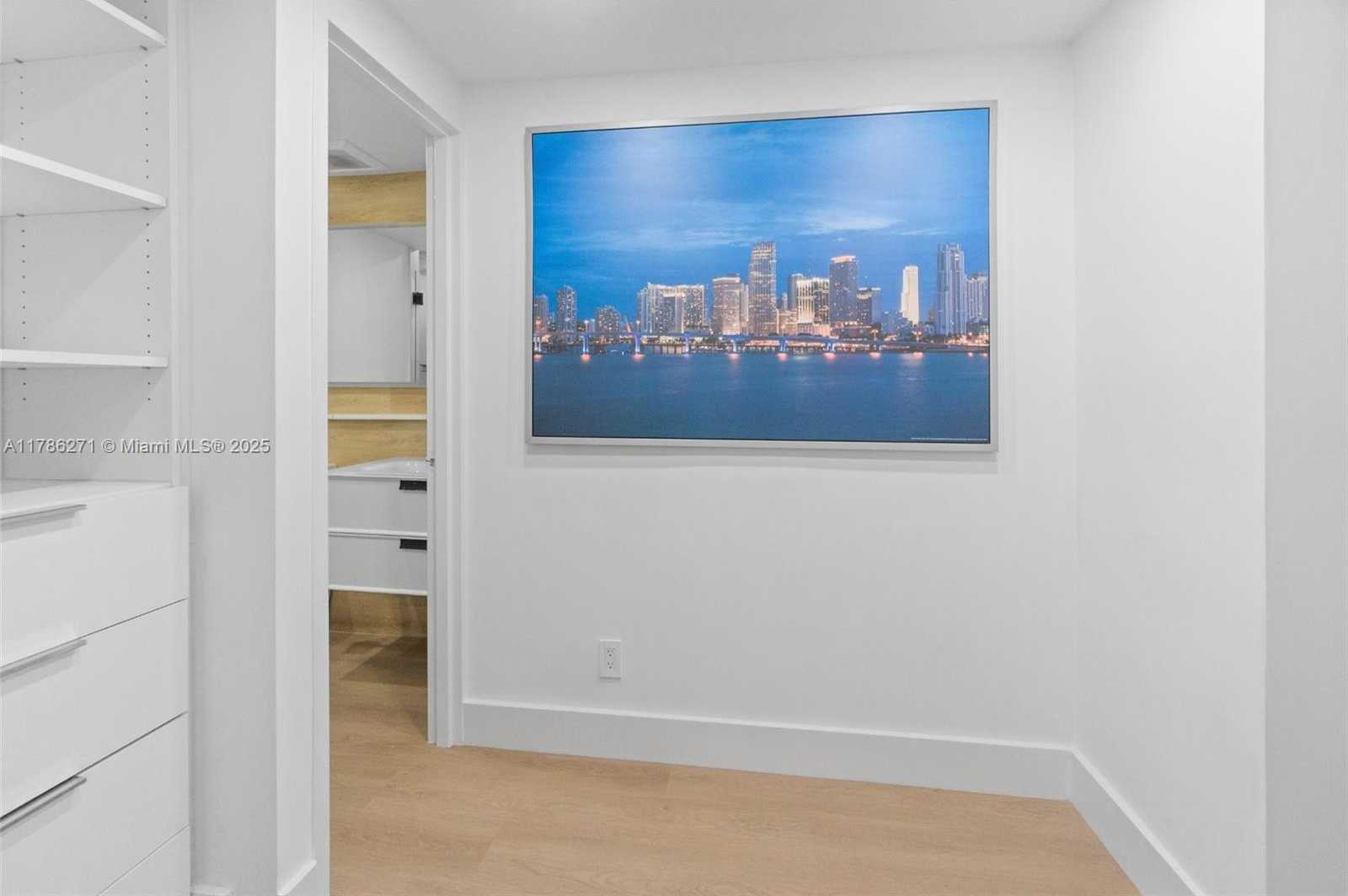 Small Image of 100 LINCOLN RD #908, Miami Beach Number 13