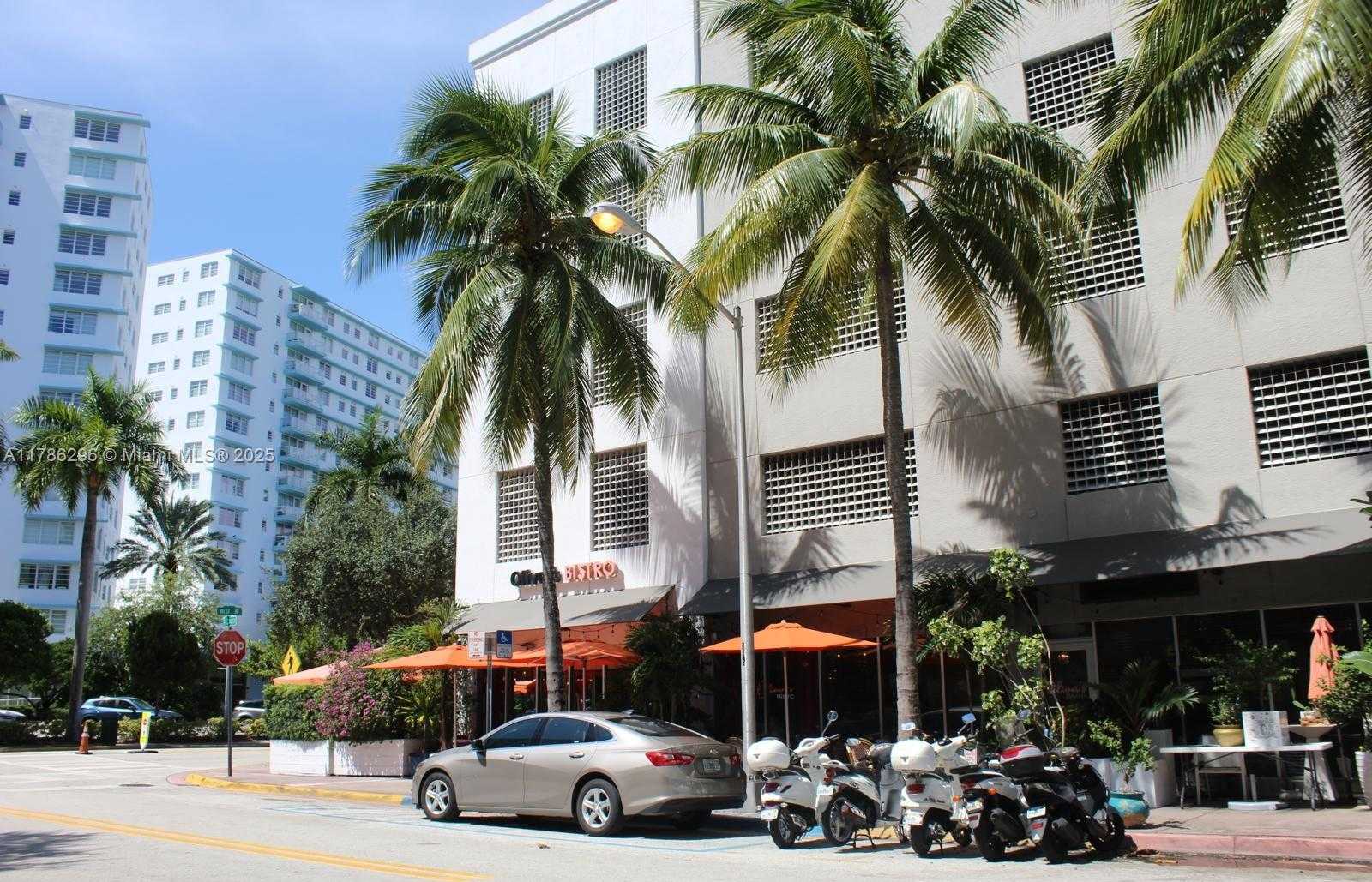 Small Image of 899 WEST AVE #7E, Miami Beach Number 46