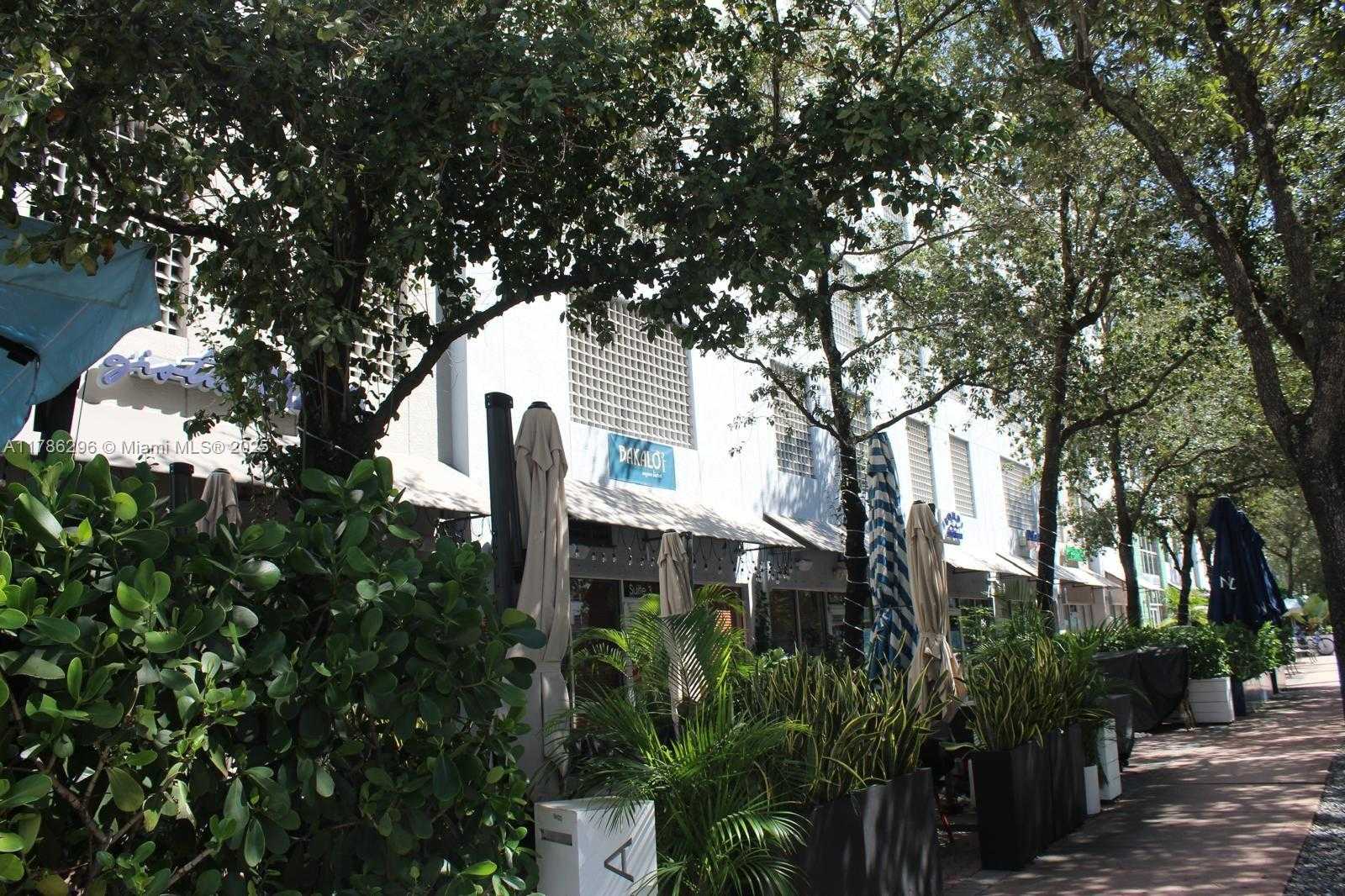Small Image of 899 WEST AVE #7E, Miami Beach Number 51