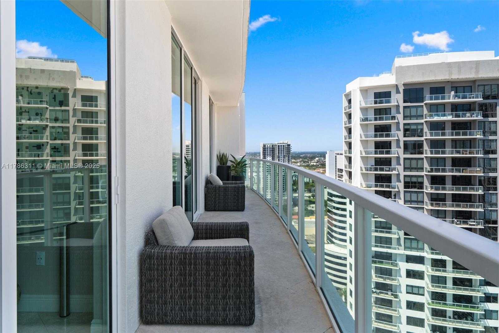 Small Image of 350 SOUTH EAST 2ND ST #GPH50, Fort Lauderdale Number 15