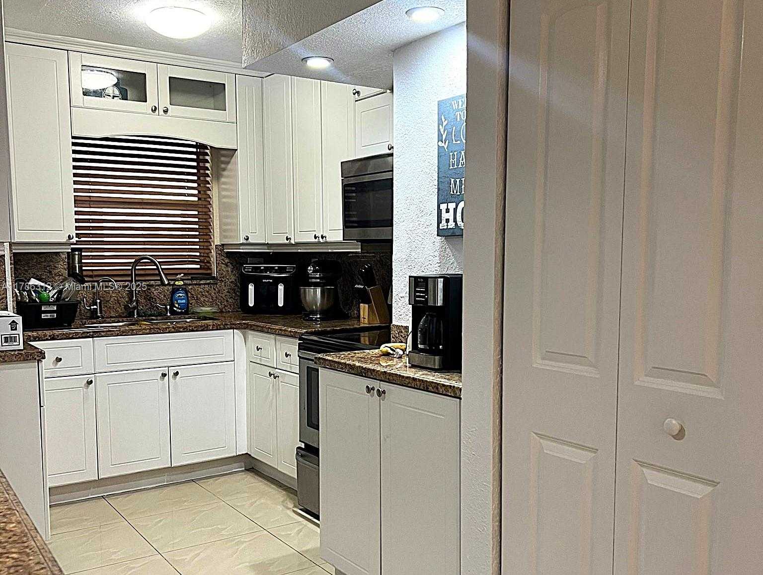 Small Image of 8820 FONTAINEBLEAU BLVD #104, Miami Number 8