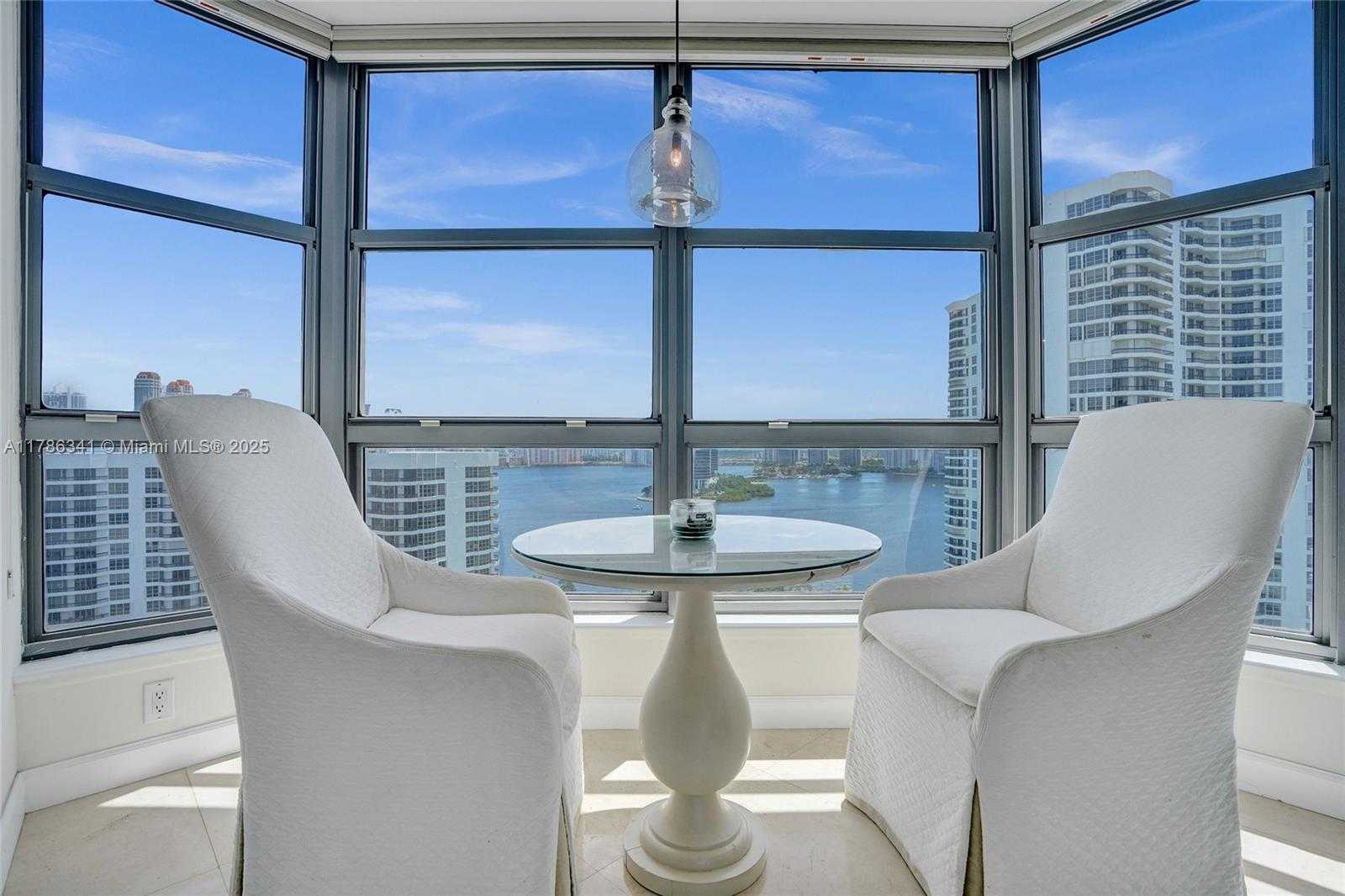 Small Image of 3500 MYSTIC POINTE DR #2101, Aventura Number 7
