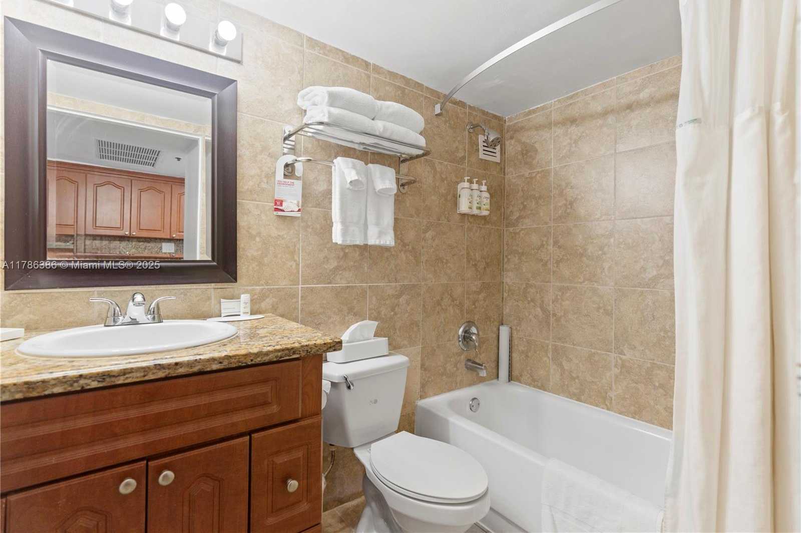 Small Image of 19201 COLLINS AVE #122, Sunny Isles Beach Number 14