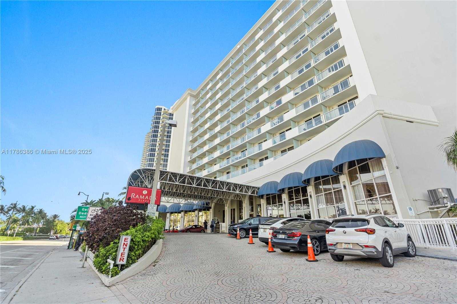 Small Image of 19201 COLLINS AVE #122, Sunny Isles Beach Number 18