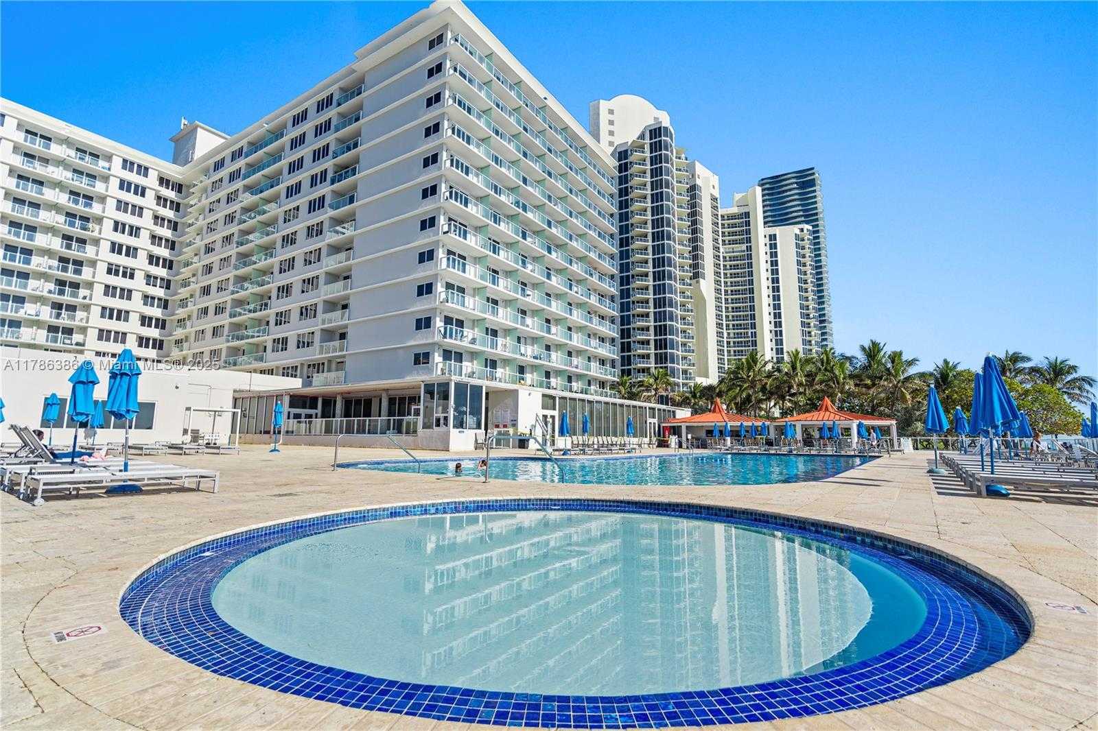 Small Image of 19201 COLLINS AVE #122, Sunny Isles Beach Number 31