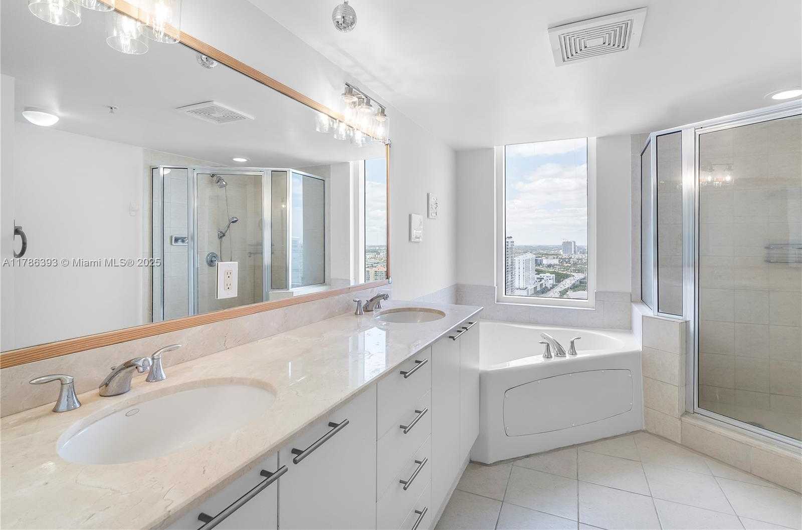 Small Image of 16699 COLLINS AVE #3107, Sunny Isles Beach Number 11