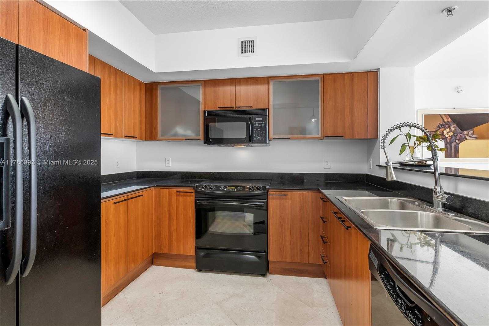 Small Image of 16699 COLLINS AVE #3107, Sunny Isles Beach Number 7