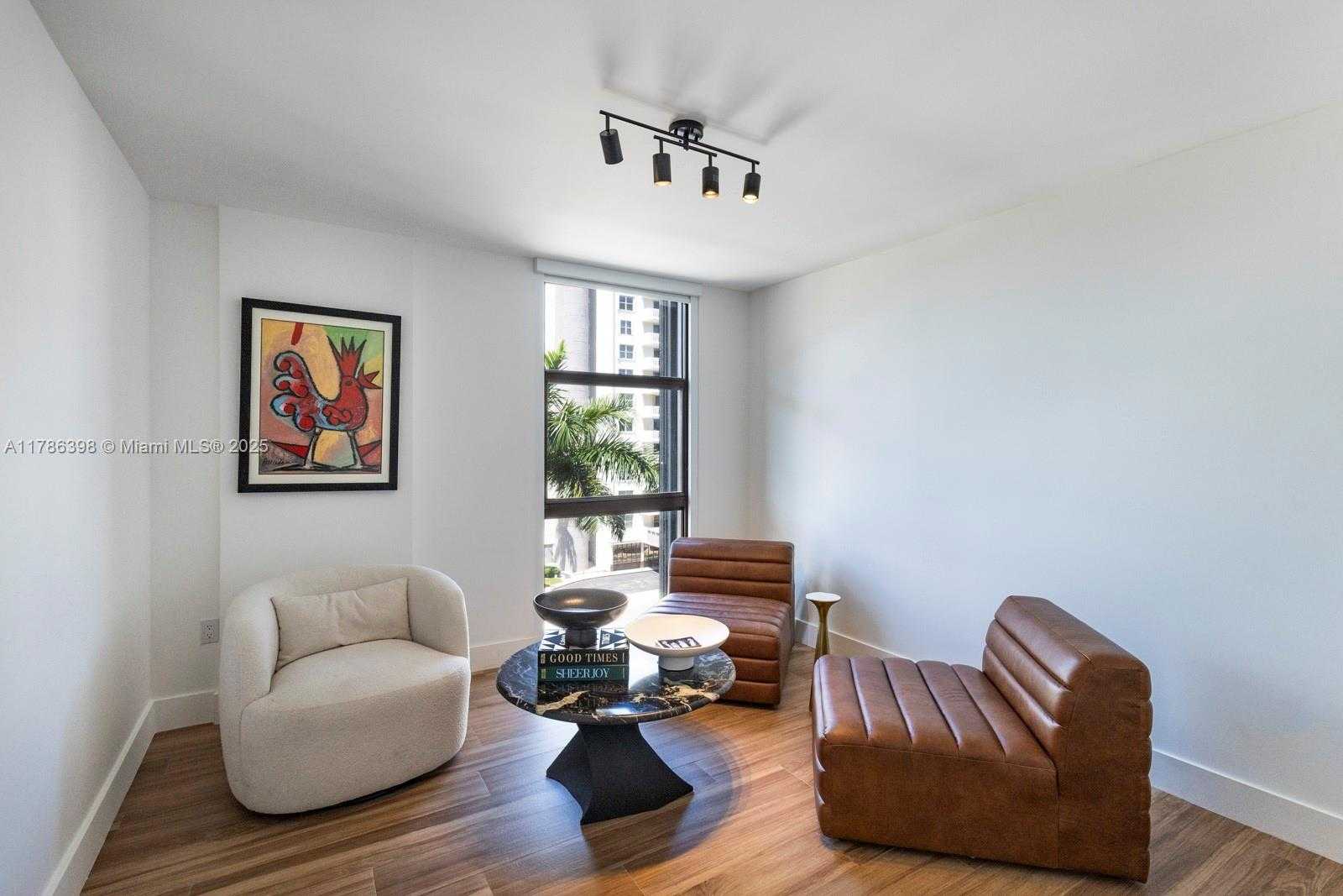 Small Image of 600 BILTMORE WAY #513, Coral Gables Number 12