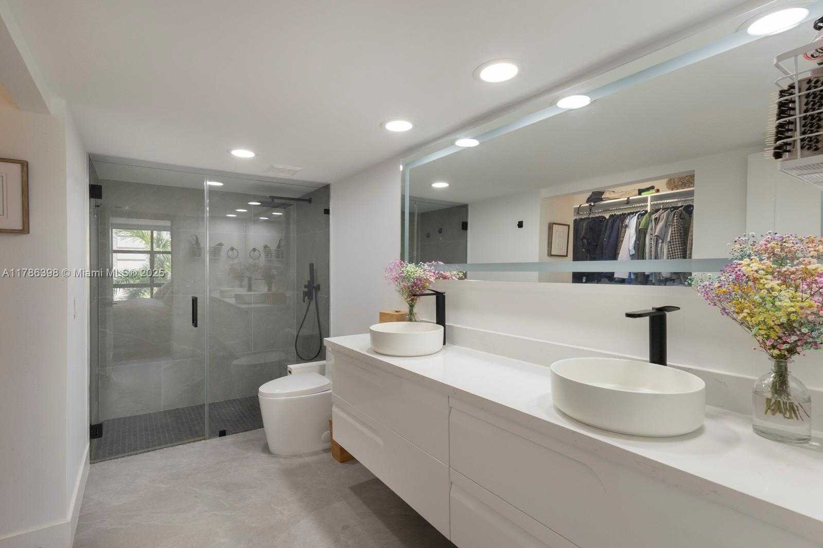 Small Image of 600 BILTMORE WAY #513, Coral Gables Number 9