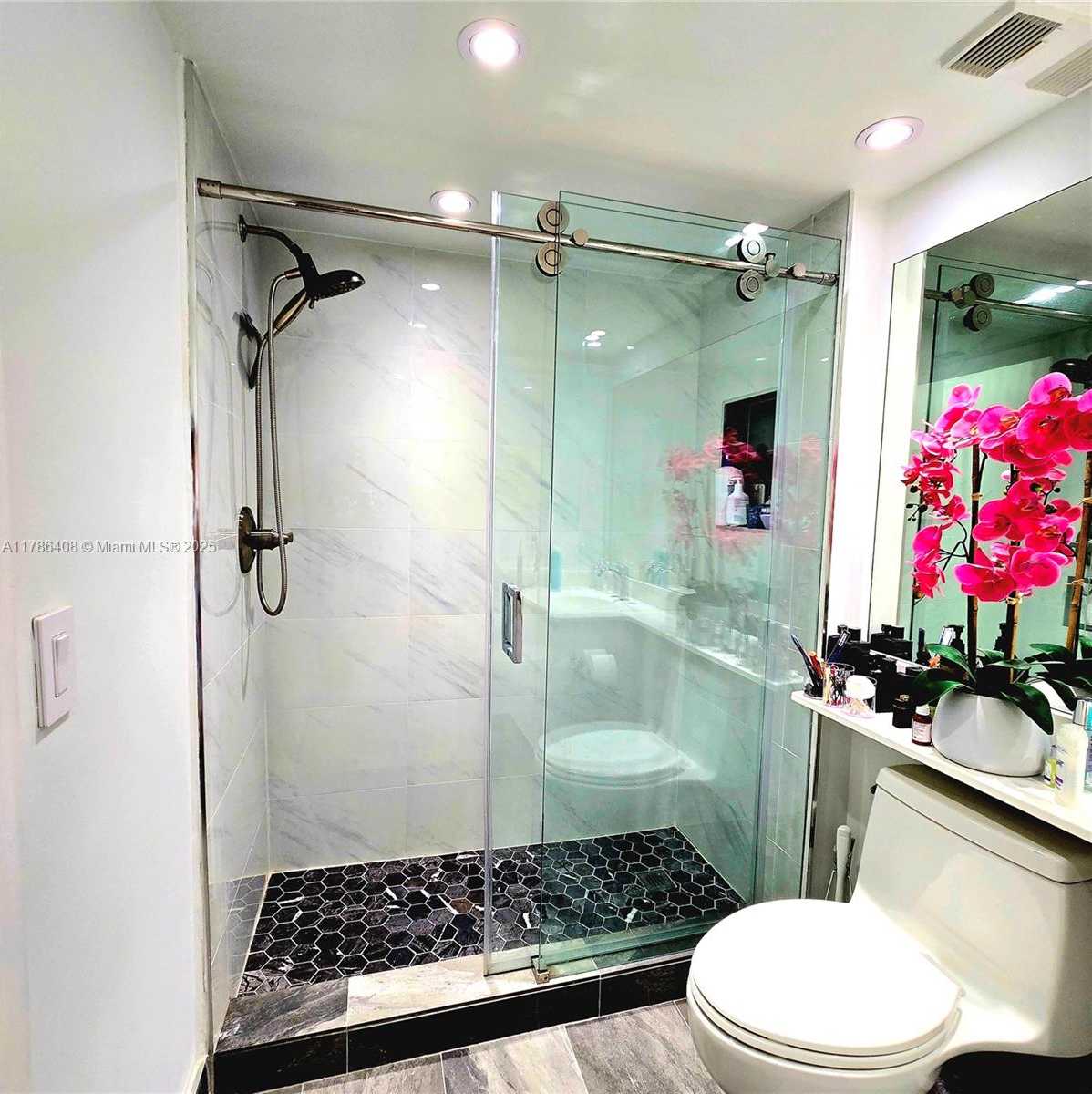 Small Image of 3400 192ND ST #1606, Aventura Number 15