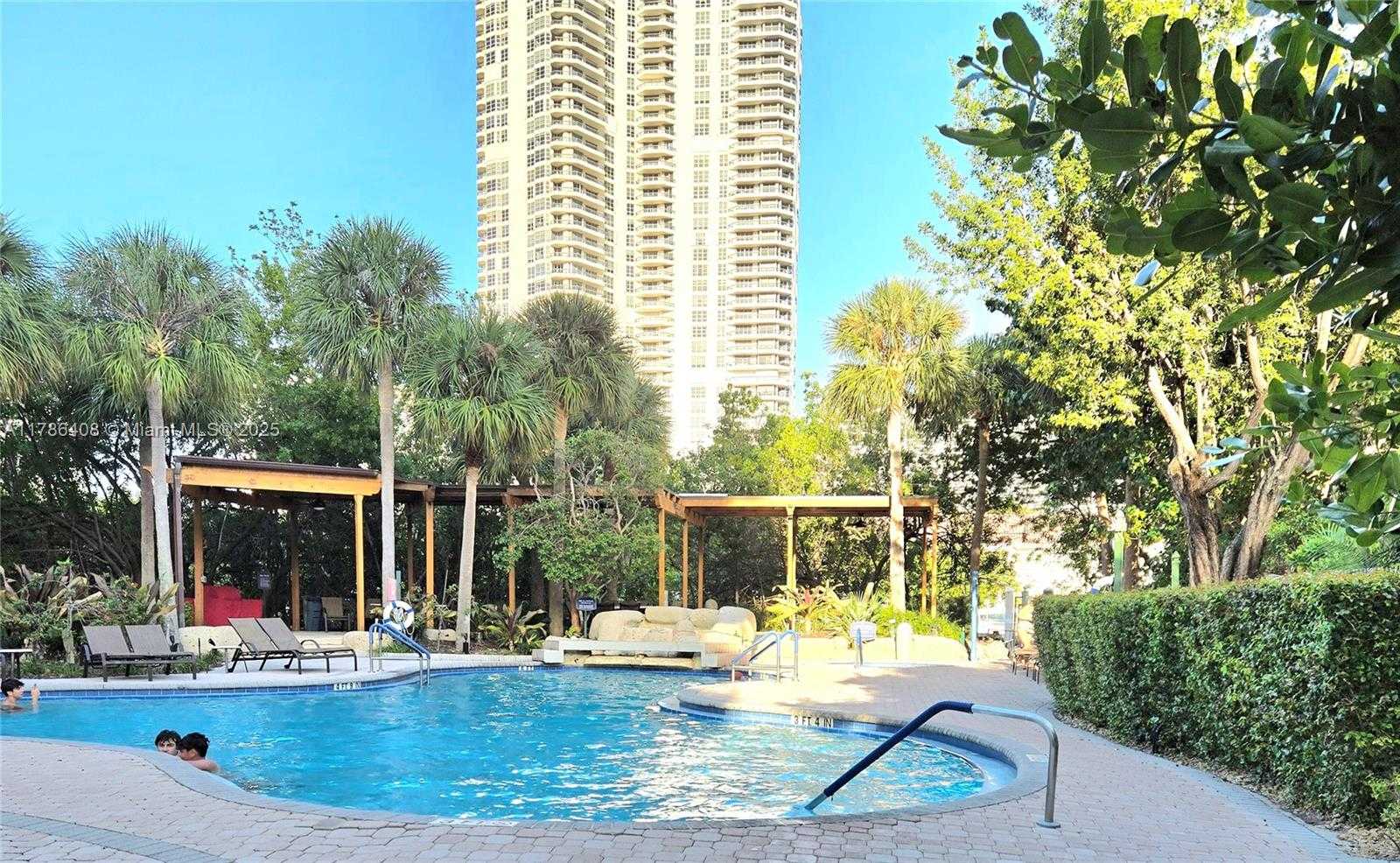 Small Image of 3400 192ND ST #1606, Aventura Number 40