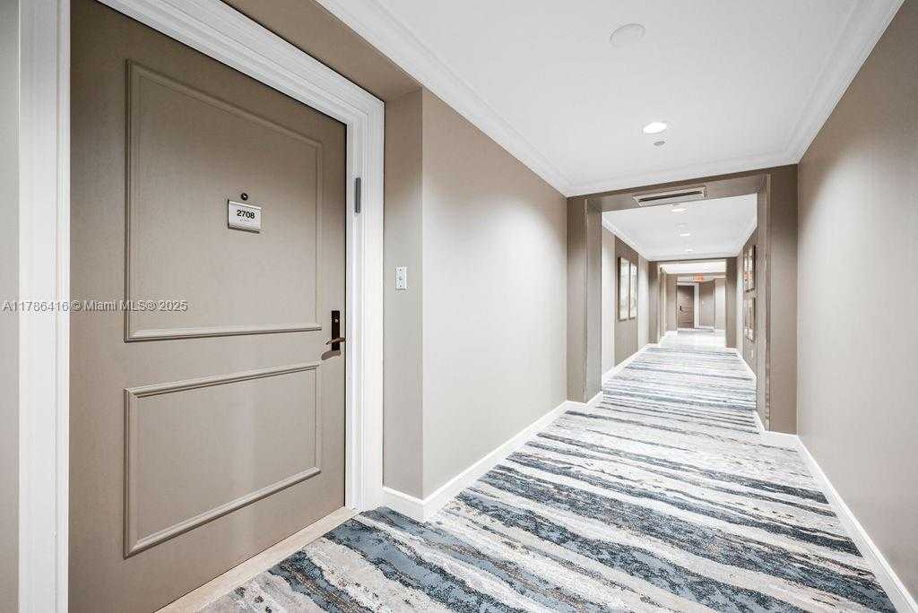 Small Image of 7000 ISLAND BLVD #2708, Aventura Number 41