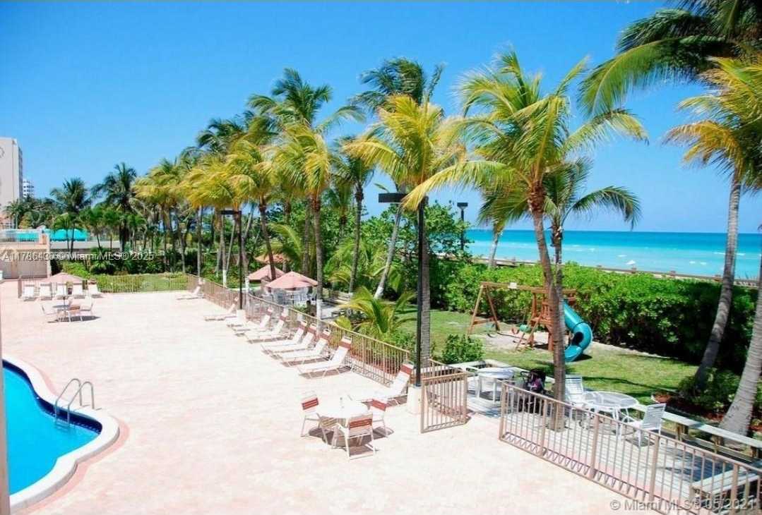 Small Image of 2655 COLLINS AVE #608, Miami Beach Number 25