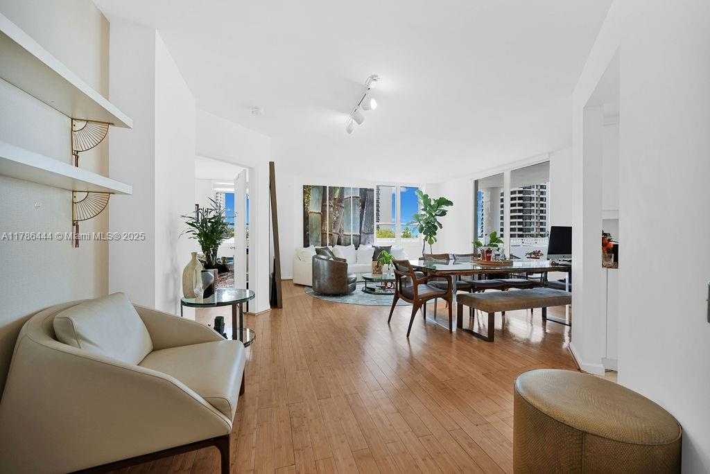 Small Image of 701 BRICKELL KEY BLVD #610, Miami Number 5
