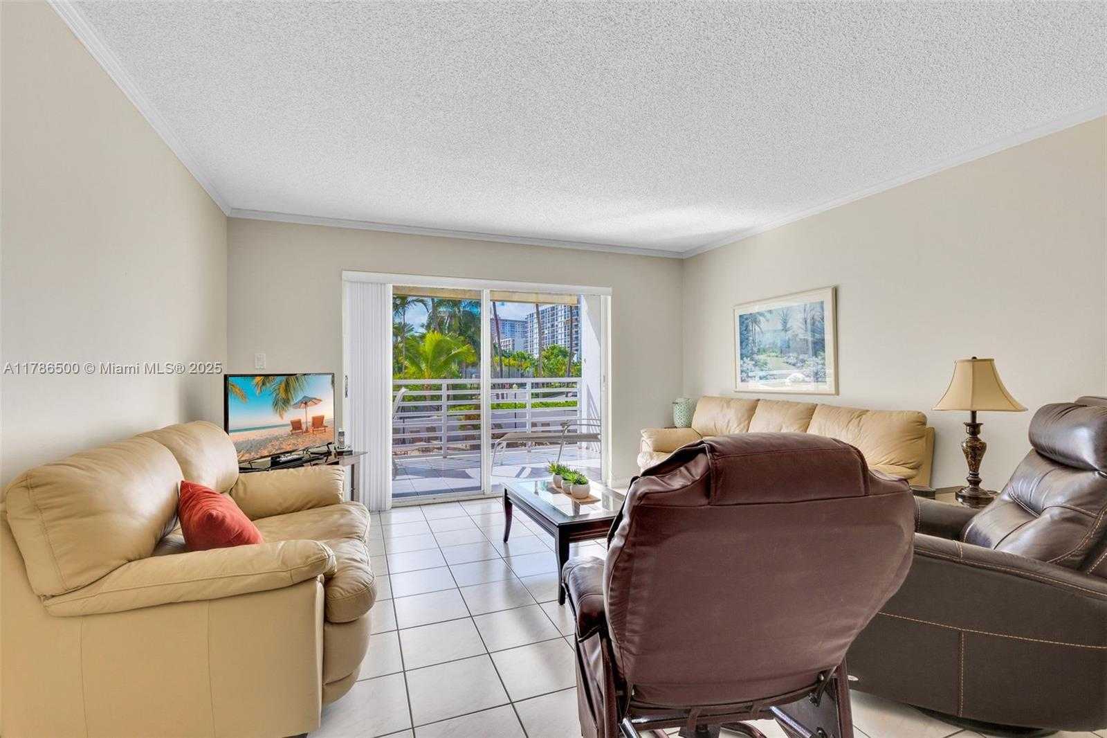 Small Image of 17801 NORTH BAY RD #210, Sunny Isles Beach Number 8