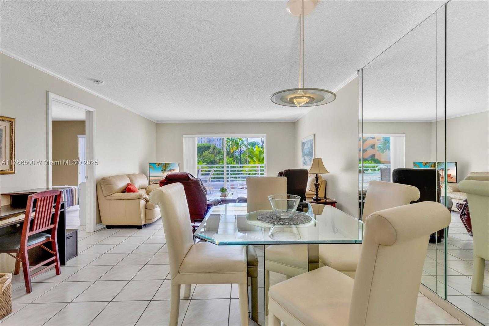 Small Image of 17801 NORTH BAY RD #210, Sunny Isles Beach Number 9