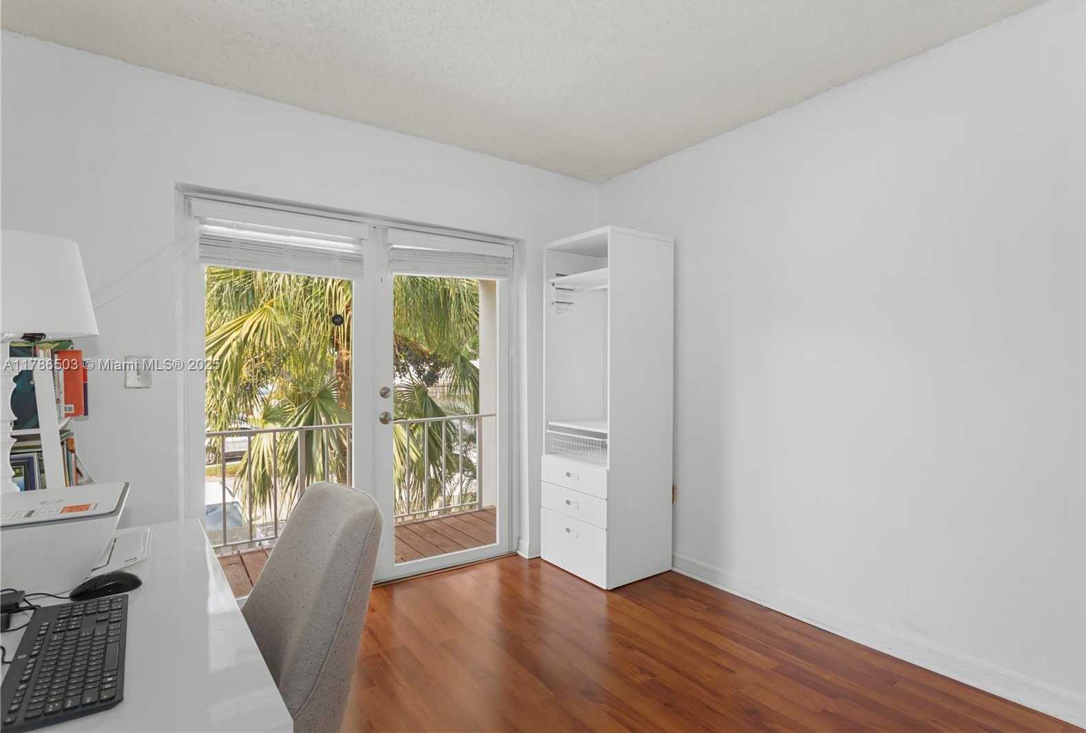 Small Image of 8306 SOUTH WEST 81ST TER, Miami Number 15