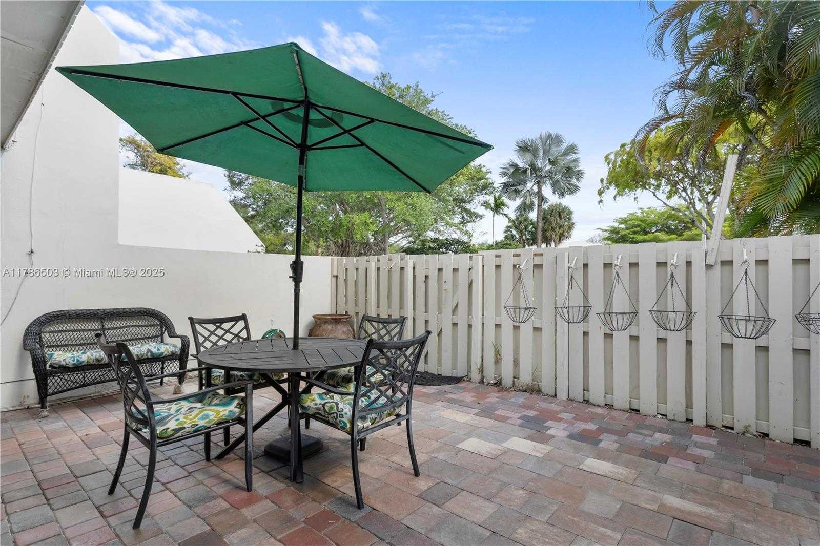 Small Image of 8306 SOUTH WEST 81ST TER, Miami Number 17