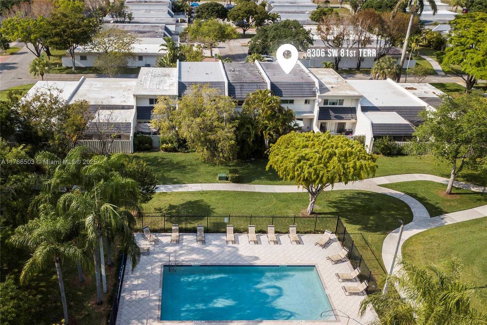 Small Image of 8306 SOUTH WEST 81ST TER, Miami Number 20