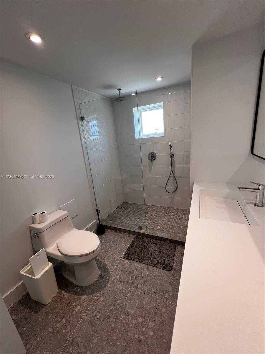 Small Image of 10300 WEST BAY HARBOR DR #9D, Bay Harbor Islands Number 13