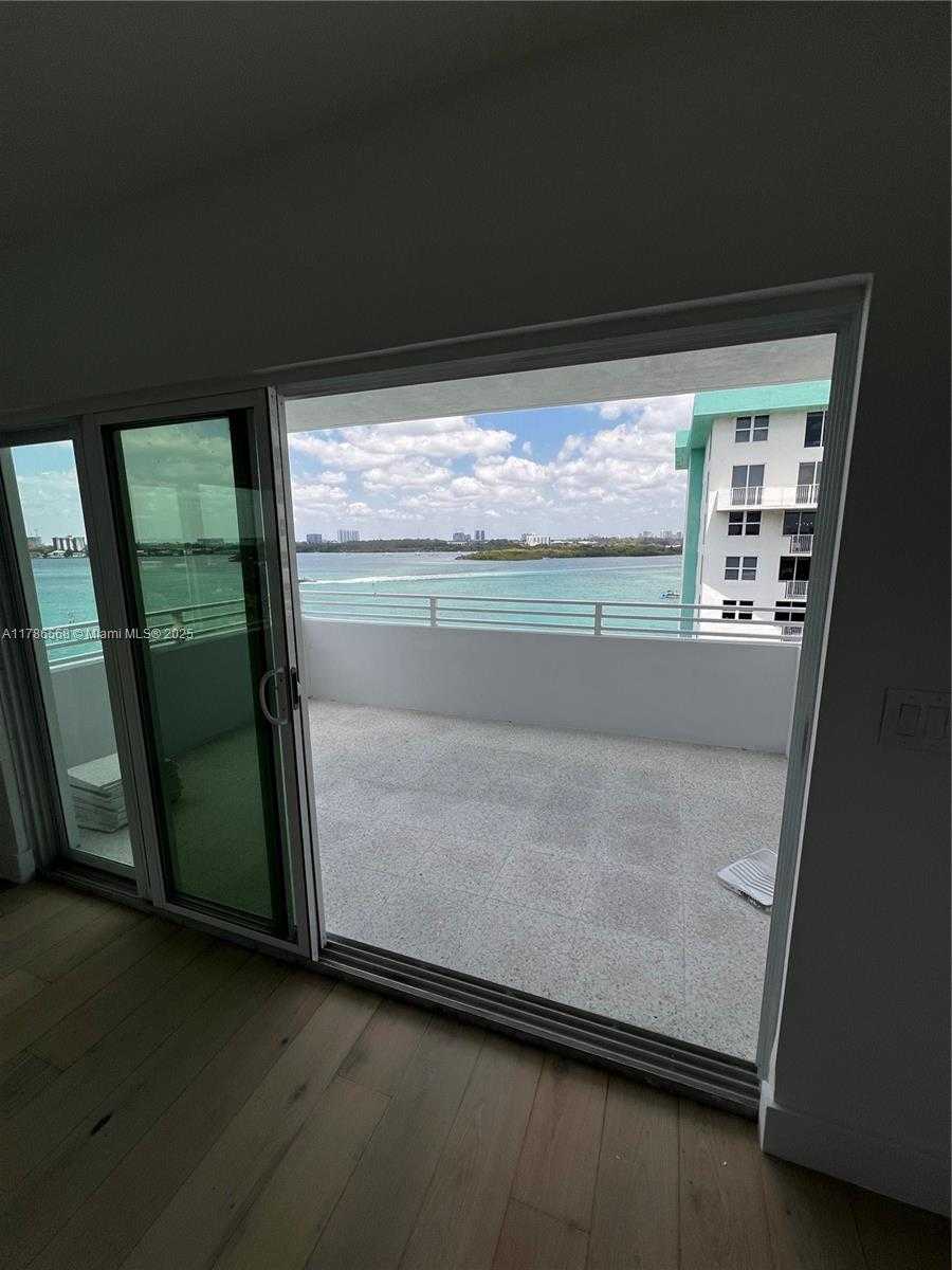 Small Image of 10300 WEST BAY HARBOR DR #9D, Bay Harbor Islands Number 15