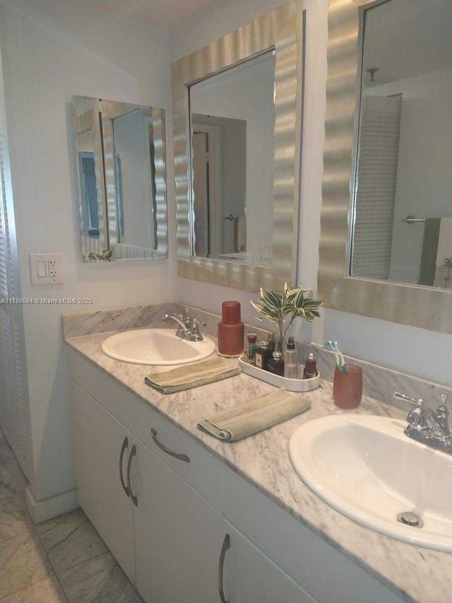 Small Image of 9341 COLLINS AVE #806, Surfside Number 15