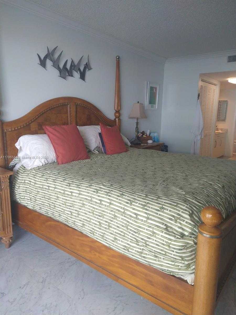 Small Image of 9341 COLLINS AVE #806, Surfside Number 18
