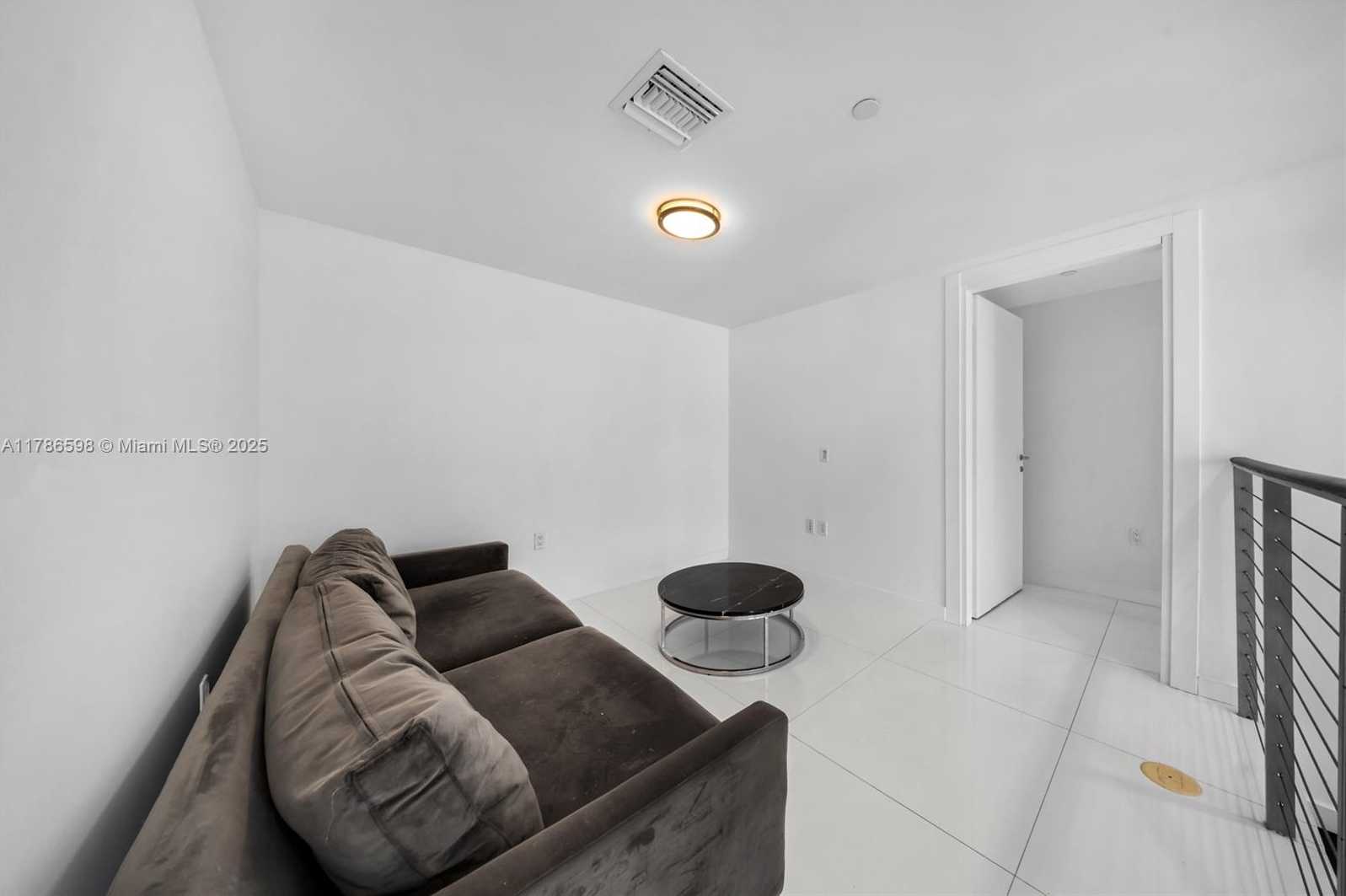 Small Image of 200 BISCAYNE BLVD WAY #503, Miami Number 16